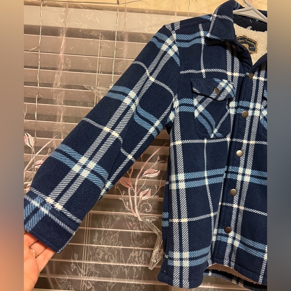 Boys Warm Flannel Sweater - Picture 4 of 12